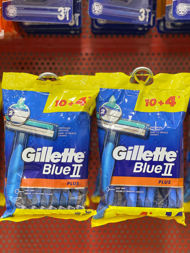 ژیلت بلوتوپلاس Gillette Blue II Plus بسته 14 عددی | تیغ اصلاح دو لبه با روانکننده آلوئهورا