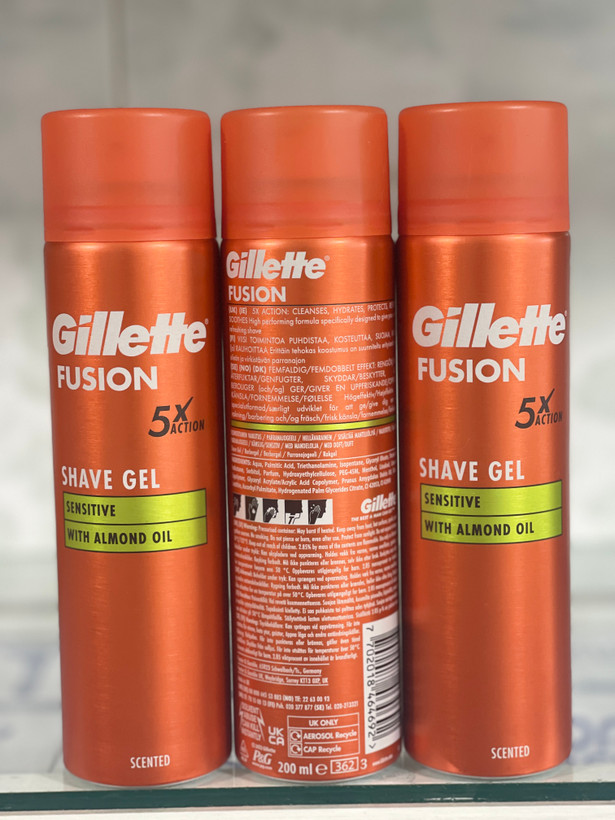 ژل اصلاح صورت مردانه ژیلت فیوژن 5X اکشن مدل Sensitive با روغن بادام | Gillette Fusion Shave Gel 200ml