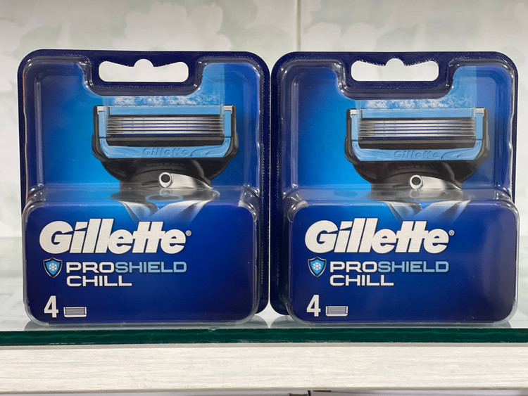 تیغ یدک ژیلت پروشیلد مدل ProShield Chill (بسته ۴ عددی) – اصلاحی خنک و بدون سوزش